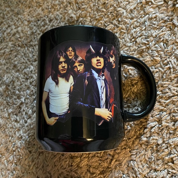 AC⚡️DC Highway to Hell Mug - Picture 3 of 3